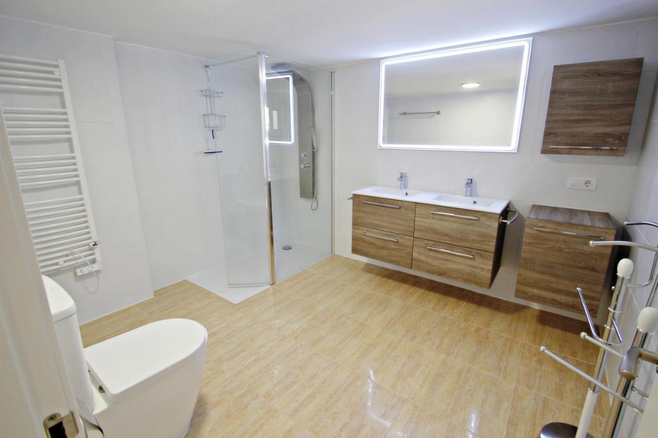 Sol Mar - Sea View Holiday Home With Private Pool In بينيسا المظهر الخارجي الصورة